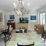 Events & Rooftop Apartment *